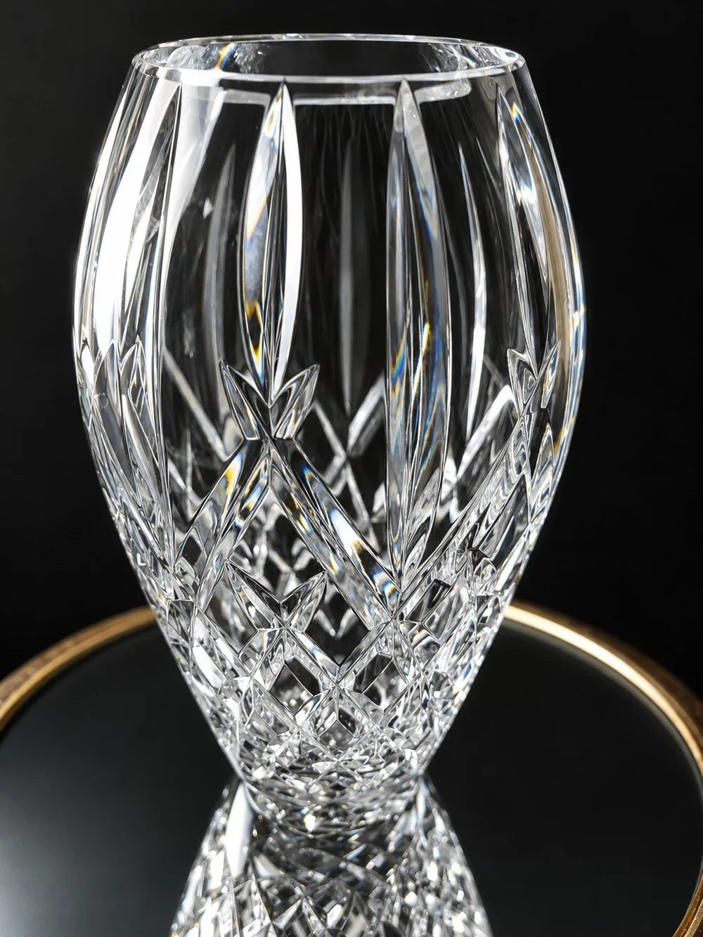 Waterford Vintage 80s Aragin Cut Lead Crystal Vase. PRISTINE